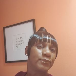 Meet your Posher, Jacqueline